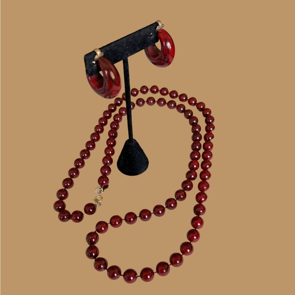 Sarah Coventry Long Necklace & Earrings Set Reddish Brown Marbled Vintage EUC - Picture 15 of 16